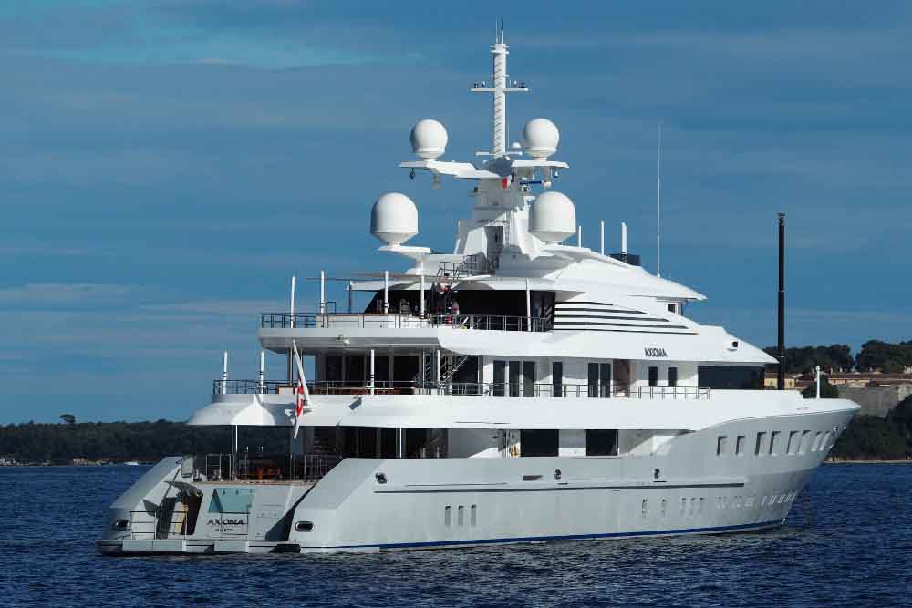 yacht calypso statiya 7